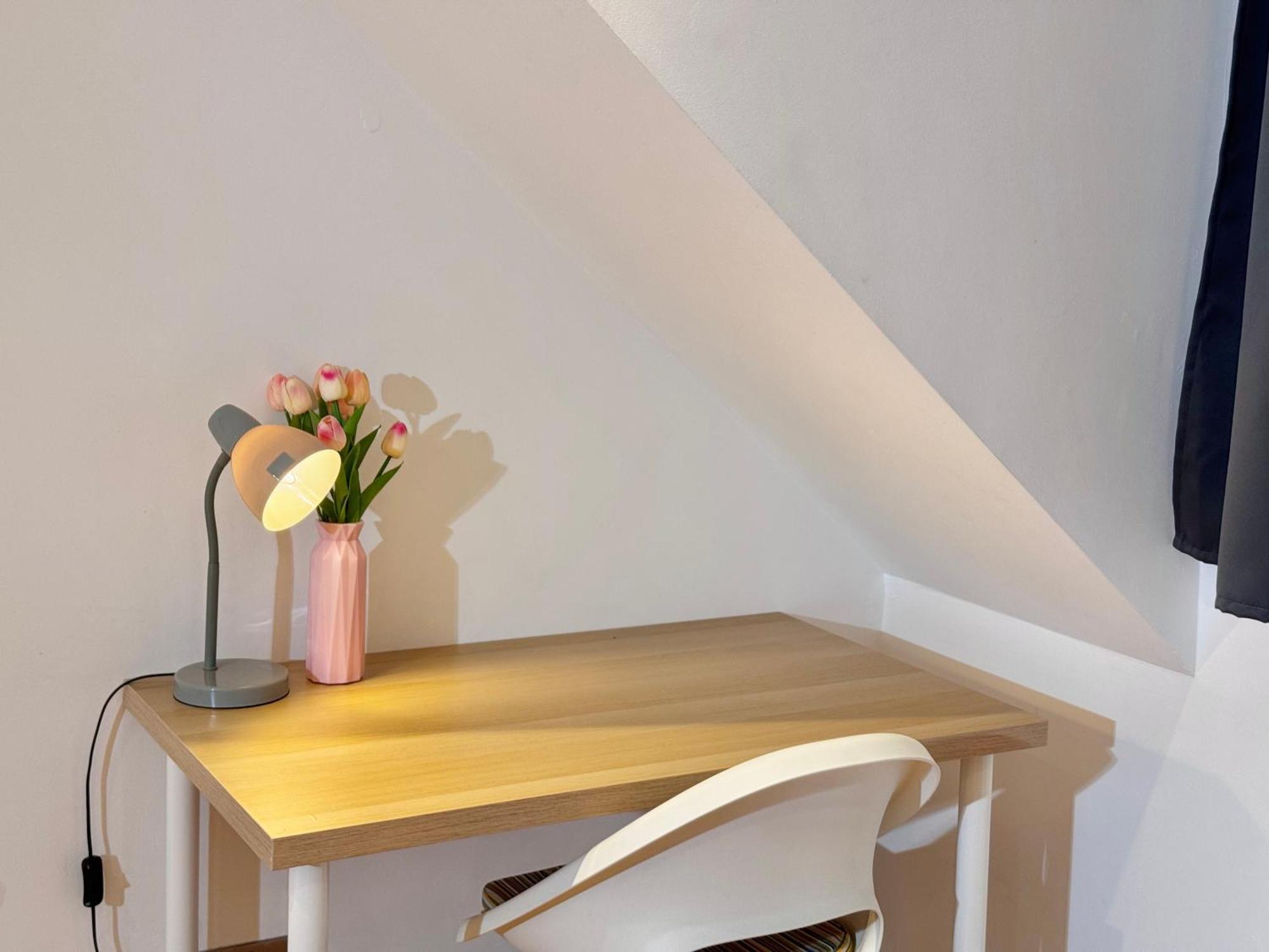 En-Suites With Free Parking 30Min To Central London Bagian luar foto